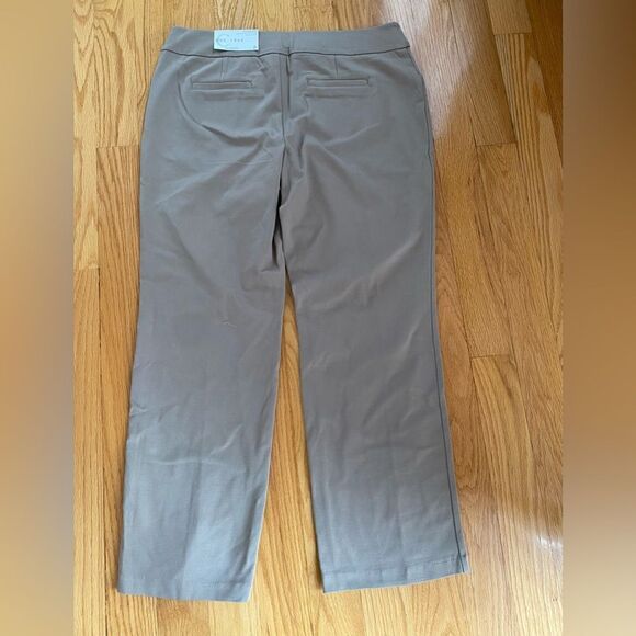 EST 1946 Women Pants - Picture 4 of 9